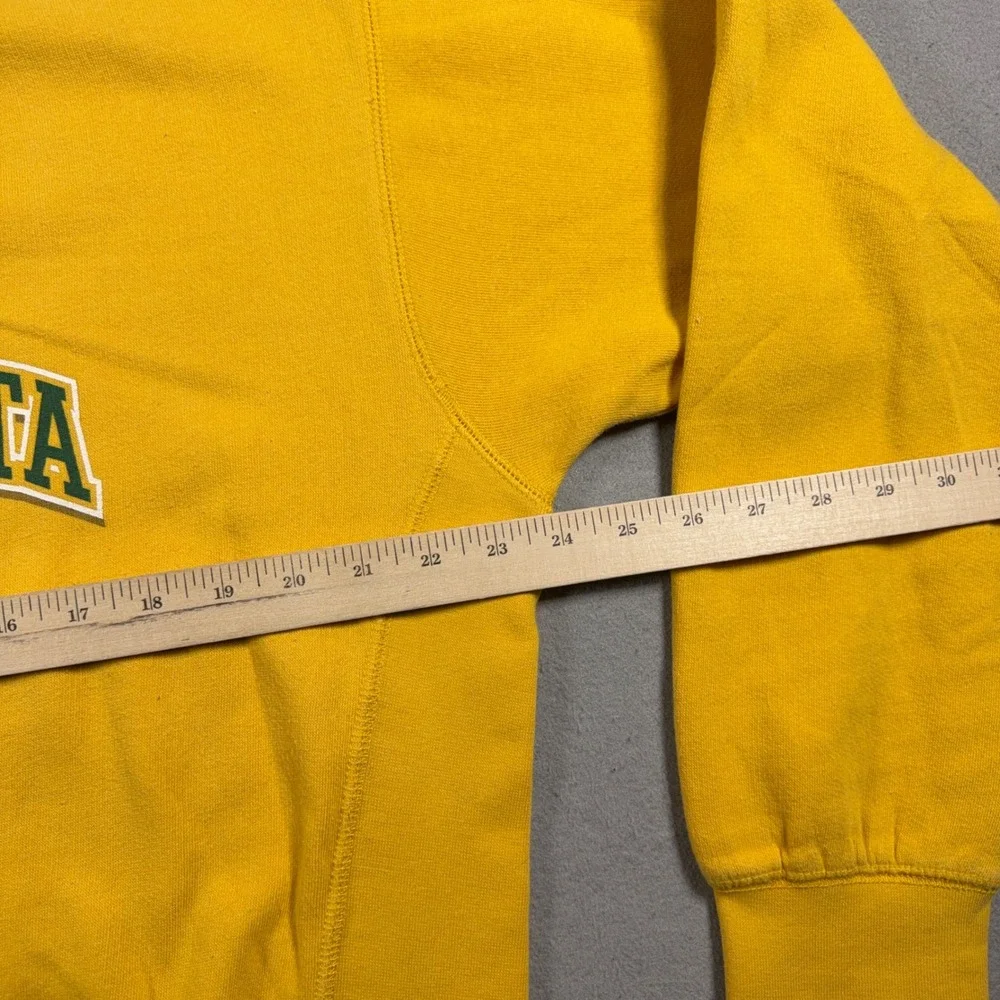 Vintage North Dakota State Sweatshirt Men Medium Relaxed Yellow‎ Bison Y2K